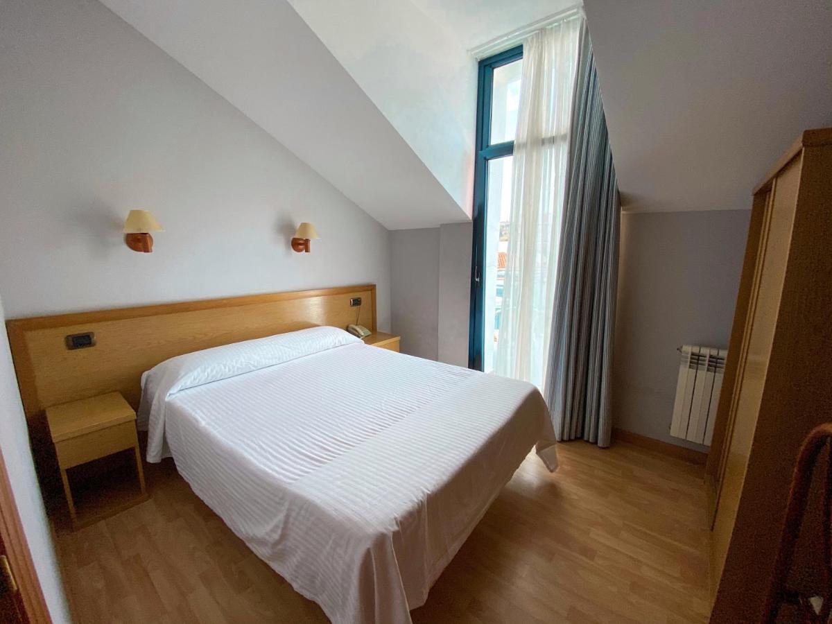 Hotel Soraya Suances Buitenkant foto